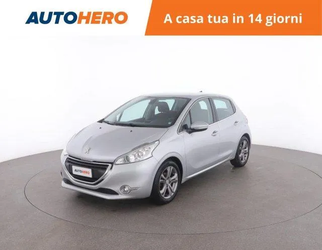 PEUGEOT 208 PureTech 82 5p. Allure Image 1