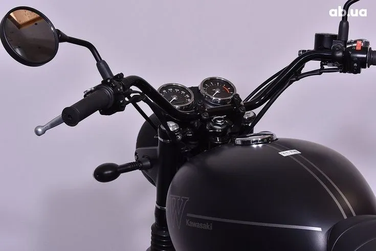 Kawasaki W Image 2